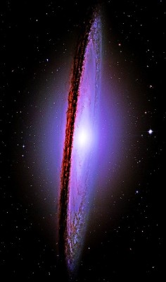 n-a-s-a:    The Majestic Messier-104 (M-104) Sombrero Galaxy