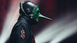 6-6-sick:  Chris Fehn by NRK P3 on Flickr   love this mask