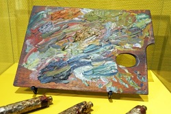 overdose-art:  Vincent van Gogh’s palette at the Van Gogh Museum