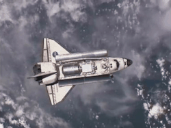 humanoidhistory:  The Space Shuttle Discovery performs a “rendezvous