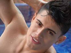 Some sexy gay latinos live at gay-cams-live-webcams.com Join