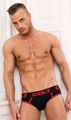 completelyfine:  Hell, yeah! Over 24,000 Completely Fine Followers!