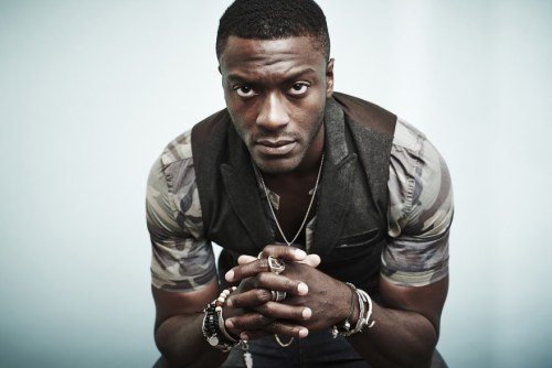 xemsays:  ACTOR, ALDIS HODGE – most noted for his leading, celebrated role as NOAH on WGN’s slave narrative, “UNDERGROUND”. the soon to be 30 year old actor is also most recognized for portraying MC Ren in last summers blockbuster smash, “Straight