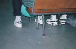 1900mm:  sneakers ~
