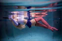 cosplay-galaxy:  [Self] Underwater Shimakaze shoot taken by the