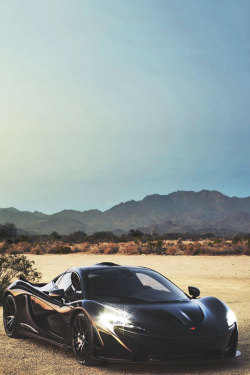 fullthrottleauto:  2013-McLaren-P1 (by forem101) (#FTA)