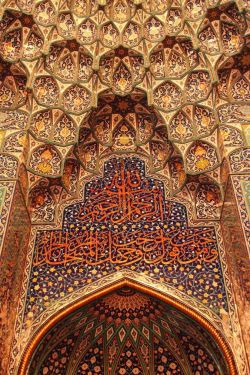 alixanasworld:   Sultan Qaboos Grand Mosque - Muscat, Oman