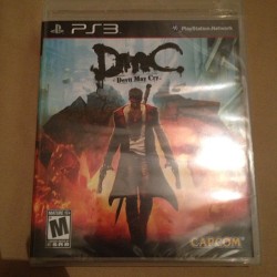 teejay311:  First new game purchase of the year. #dmc #devilmaycry