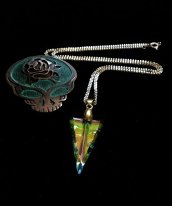 ornamentalglass:  Cold worked dichroic glass jewel by Richard