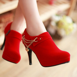 stylelist-tidebuy:  New Elegant Red Stiletto Heel Weeding Shoes