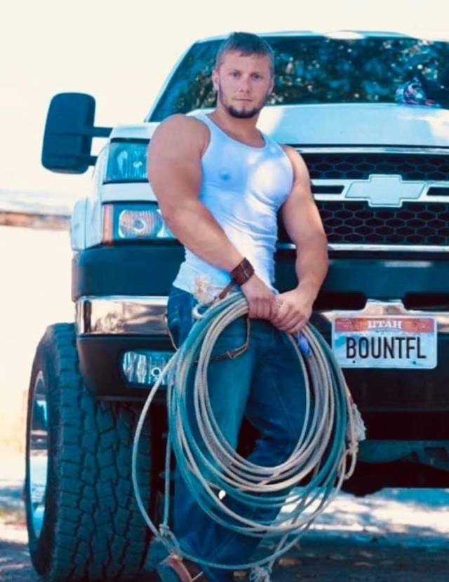 biggbadassmike:sendracowboystuttgart:davesden64:Yep……so