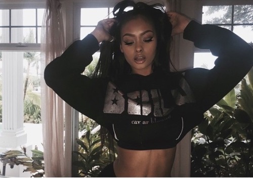   Jayde PierceAge: 19Ethnicity: English/Jamaicanhttp://jaydepiercexo.tumblr.com/https://instagram.com/jaydepierce/  