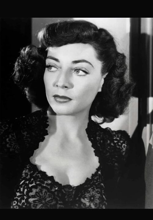 Marie Windsor Nudes & Noises  