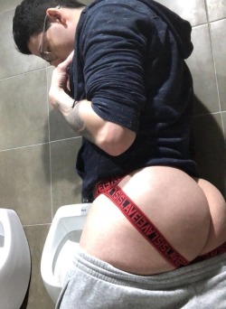 cuddlebubblebutt:  Fat cuddlebubblebutt