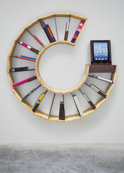 squeedesign:  Racconto Plurale bookcase This cool bookcase is