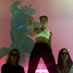 majorlazer:  2 MØ DAYS #PEACEISTHEMISSION smarturl.it/PITMiTunes