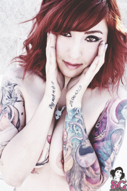 stunningtattoobabes:  stunningtattoobabes