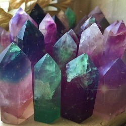 shinto-witch:  bunny–claws: Credit: @ heartcavejewelry FLUORITE