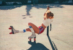 nevver:  ‘78 and Sunny, Rollergirl