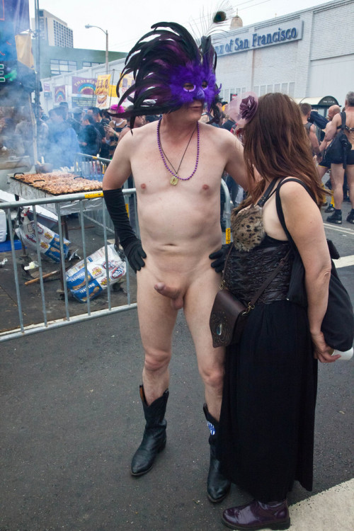 nakednorth69:  Rock hard in front of everyone… 