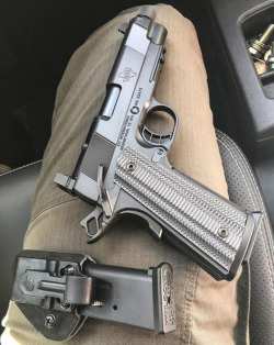 tacticalsquad:    @silver_wolf.us   