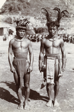 philippinespics:  Kalinga warriors, Philippines 