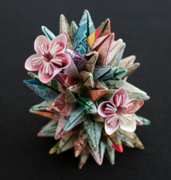 chat-oy-ant:  Geometric Currency Sculptures, Kristi Malakoff 
