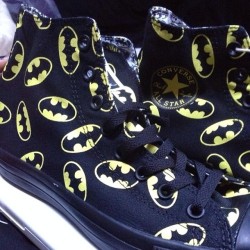 Guess who has fucking batman Converse?! Yep. This kid!!! #converse