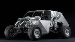 rocketumbl:  VW Touareg TDI Trophy Truck