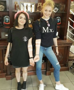 ohsophieturner:   sophietrnr: #New Sophie and Maisie after they