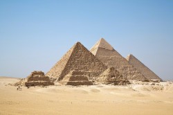 bacteriia:  Great Pyramids, Fourth Dynasty, ca. 2575-2450 B.C.
