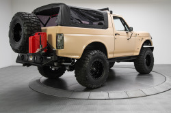 robotpignet:  Ford Bronco Operation Fearless