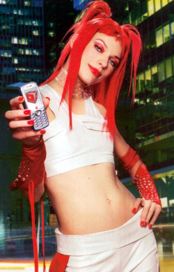 y2kaestheticinstitute:Milla Jovovich ad for ‘Vodafone Live!’ (2002)