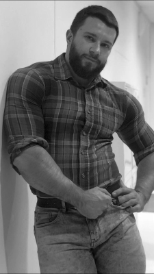 bondagebudtx:  Clothed or not, he’s a handsome man. 