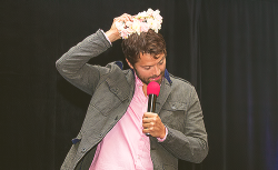 thegrayjumper-deactivated201610:  Misha wearing a flower crown!