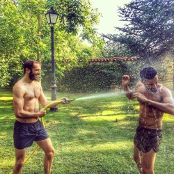 luz-natural:  It is going to be a hot weekend in Madrid @nicogarbe