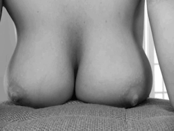 whatthefvckkkk:♦♦♦ See more giant tits at whatthefvckkkk.tumblr.com