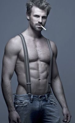 leatherhostage:  go to http://leatherhostage.tumblr.com