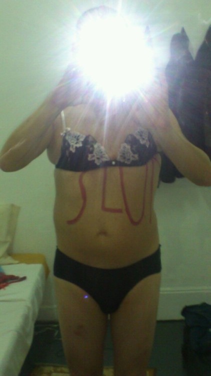 HiHi vicioso45, thanx for sharing your slutty pics….
