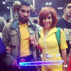 Marko from Saga. He had a good Alana with him but @michelledeidre has never read Saga so she didn&rsquo;t know the girl was cosplaying, that&rsquo;s how good it was. (at NYC Comic Con-2014)