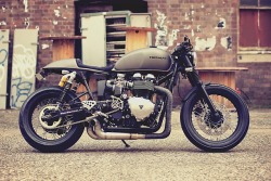 blood-for-oil:  Mean Machines Triumph Bonneville | Source