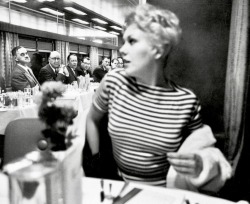 summers-in-hollywood: Kim Novak in the dining car of a train