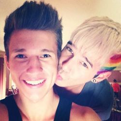 b33zce:  My OTP at the moment: 1. Matthew lush and Nick laws