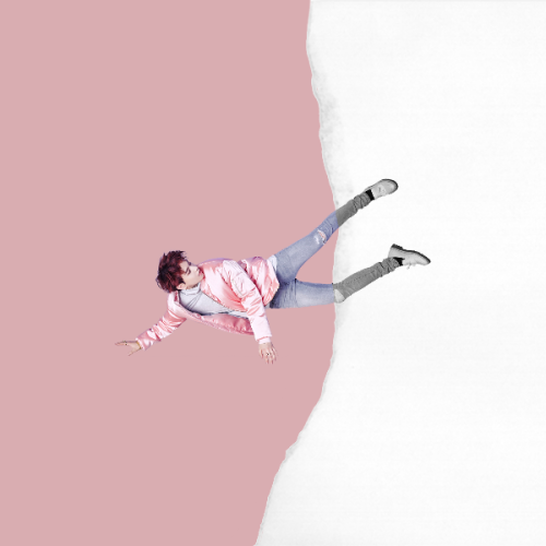 kkaepop:   I wanna hold you and fly Will you go with me?Our dream is right here Itâ€™s burning in my heart.  
