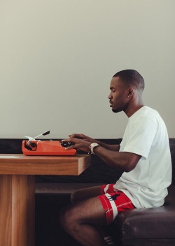 menifee901:  PETITION FOR NEW MUSIC FROM FRANK OCEAN:  Please