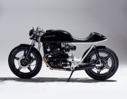 caferacerdesign:  Cafe Racer Design SourceHonda CX500 @caferacerdesign