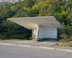 archivemodernarchitecture:  Bus Stop #1, Crimea, Ukraine, 2012. ©