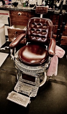 gentlemansessentials:  Vintage Barber Shop   Gentleman’s Essentials