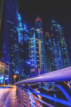 banshy:  Light City | Mahmoud Marei   