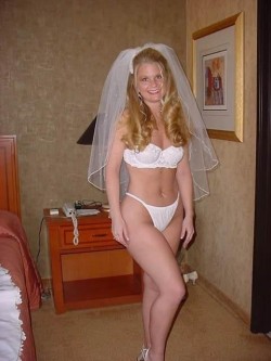 fuckthebride:  wedding lingerie